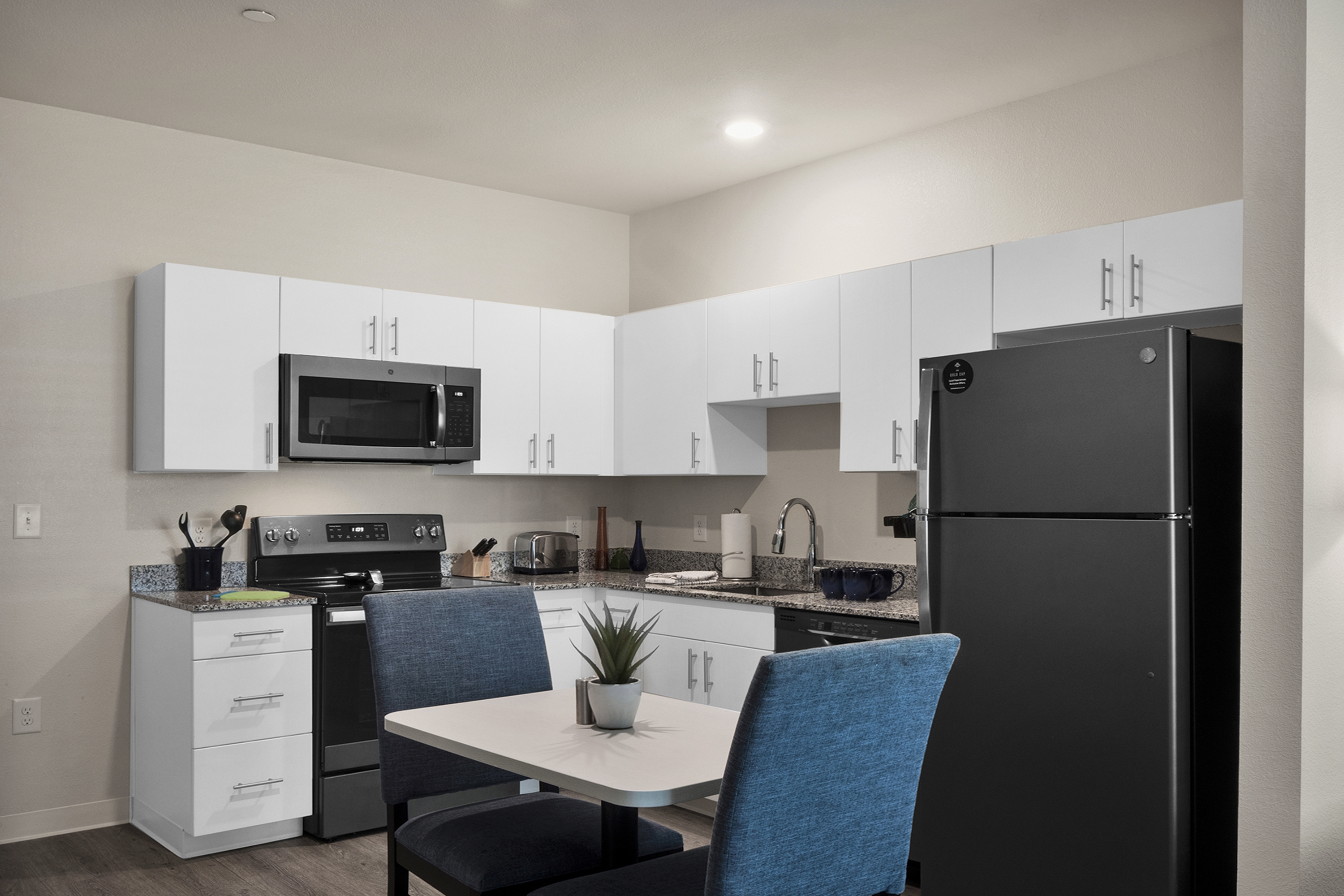 WaterWalk Extended Stay Charlotte - Arrowood suite in Charlotte, North Carolina