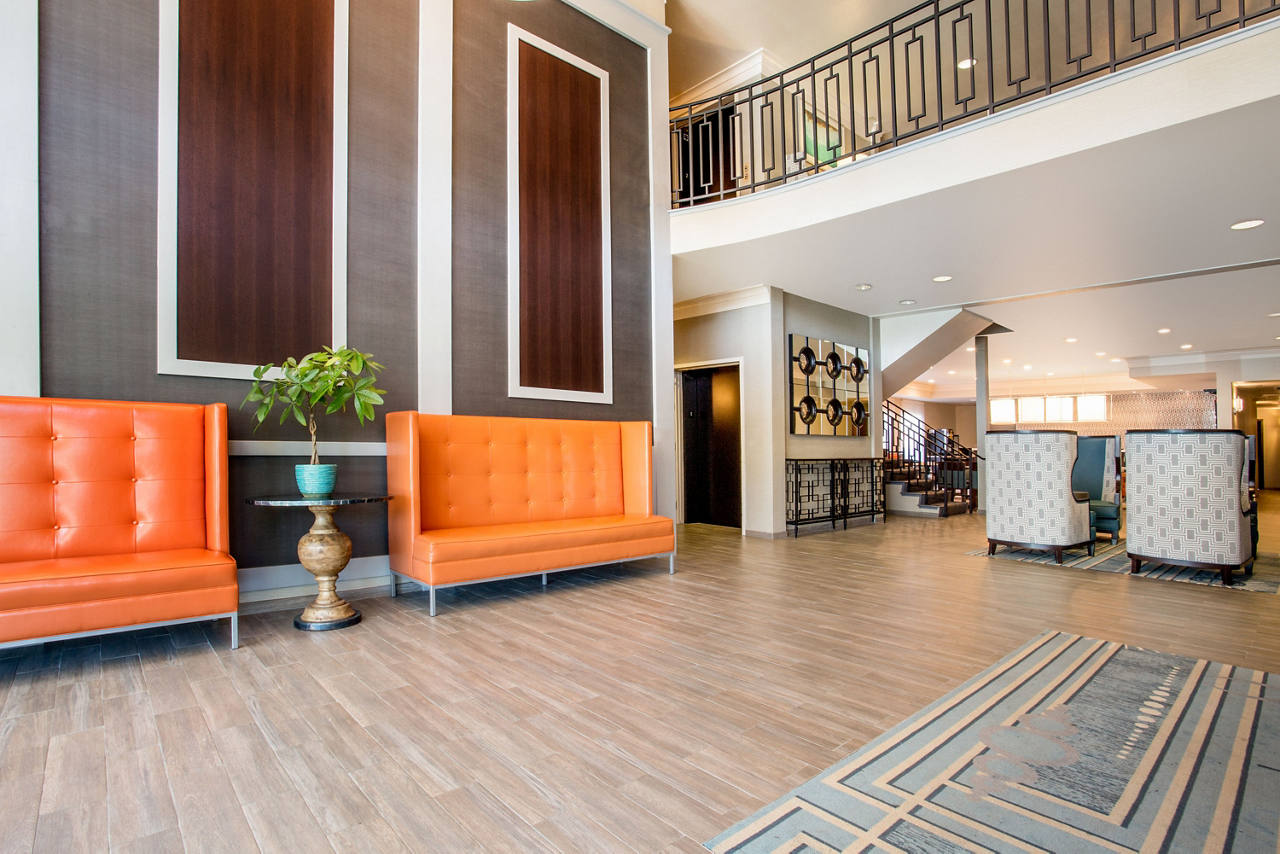 Hawthorn lobby